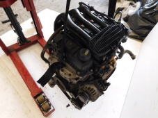 Двигатель б/у к Citroen C4 Cactus HMU (EB2D) 1,2 Бензин контрактный, арт. 3808 Двигатель б/у к Citroen C4 Cactus HMU (EB2D) 1,2 Бензин контрактный, арт. 3808