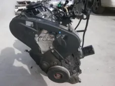 Контрактный двигатель б/у на Citroen C5 I 4HX (DW12TED4/FAP) 2.2 Дизель, арт. 3386257 Контрактный двигатель б/у на Citroen C5 I 4HX (DW12TED4/FAP) 2.2 Дизель, арт. 3386257